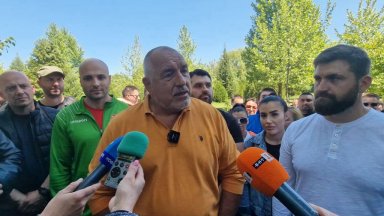 Ние повече след тези преиначавания на истината с тези глупости