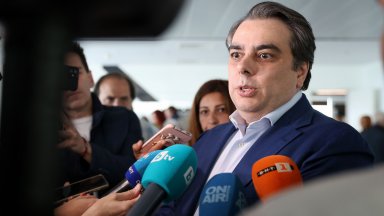 Това заяви пред журналисти в Бургас съпредседателят на ПП ДБ Асен