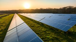 Италия ограничава инсталирането на слънчеви панели върху земеделска земя