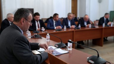 Става дума за законопроект за ратифициране на международен договор за