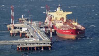 Русия преименува петролни танкери заради санкциите на САЩ 