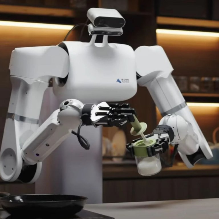 Китайци представиха изключително сръчен хуманоиден робот (видео)
