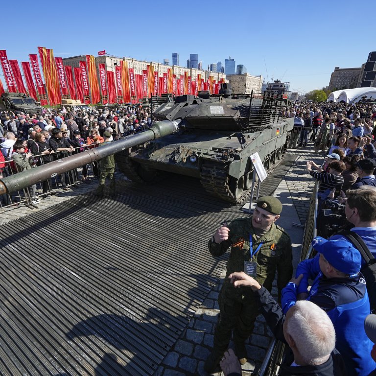 В Москва показват унищожена и пленена техника на НАТО