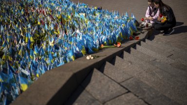 "Загинаха мнозина. Ще загинат още повече". Вярват ли украинците в победата като преди? 