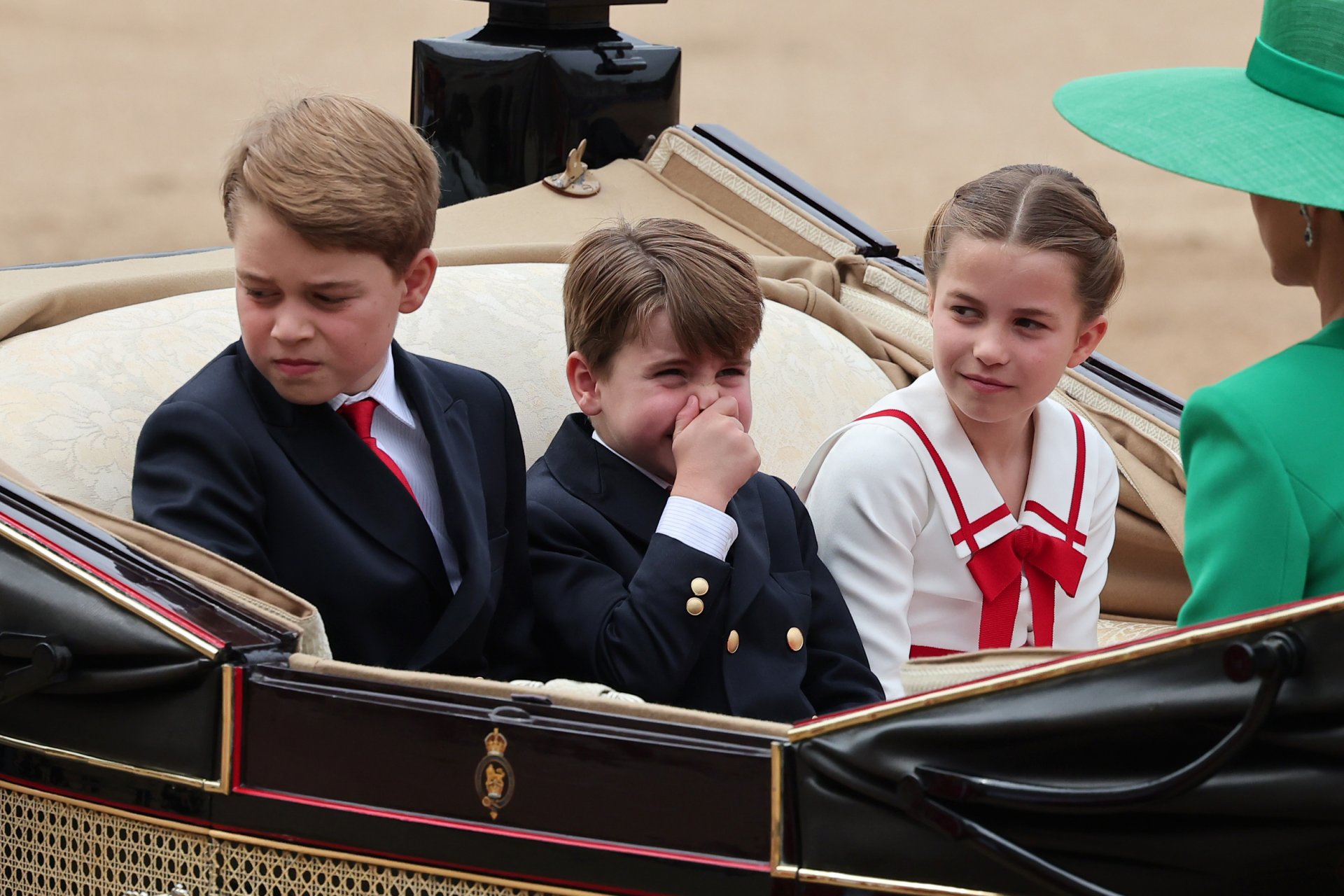Принц Джордж, принц Луи и принцеса Шарлот 