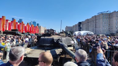 Москва се готви за парада на 9 май, в 25 руски градове се отказаха от военната манифестация