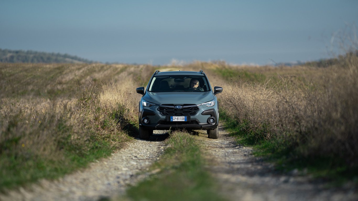 Subaru Crosstrek смайва с офроуд способности (тест-драйв)