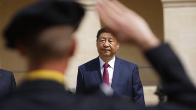 За Китай на Си Цзинпин посещението в Европа е част от по-широка конфронтация