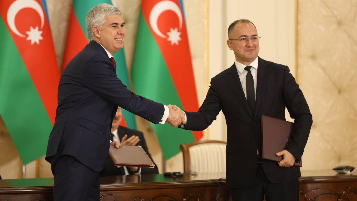 Министърът на енергетиката Владимир Малинов подписа меморандум с Министерство на цифровото развитие и транспорта на Азербайджан