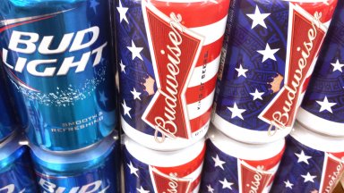 Бойкотът на Bud Light все още хвърля сянка върху бирения лидер, производител и на Stella Artois, Corona, Budweiser, Leffe 