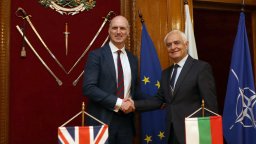 Запрянов и британският му колега на среща в София, обсъдиха сигурността в Черноморския регион