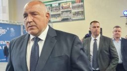 Борисов: Новата Конституция претърпява пълен крах