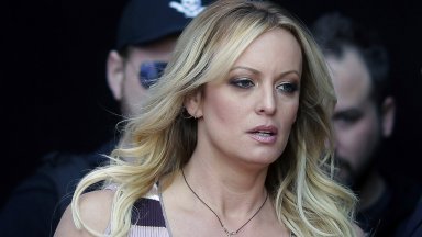 Тя бе попитана от адвокатите на Тръмп защо е приела