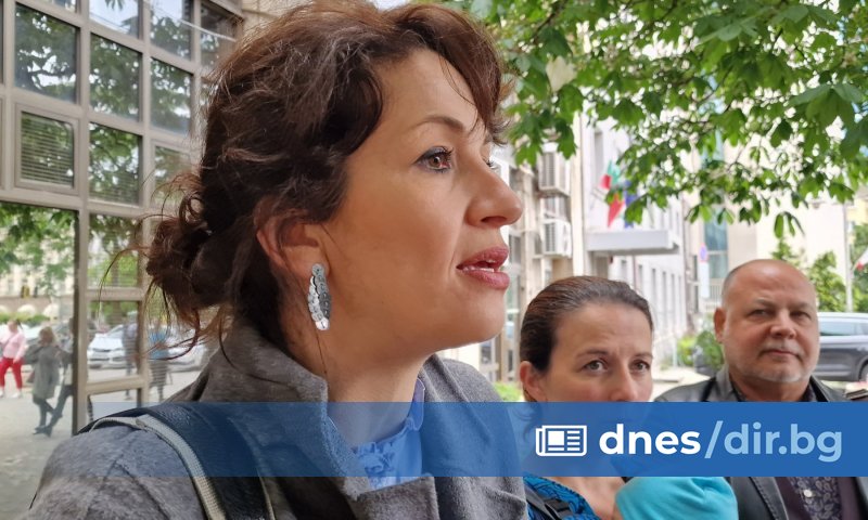 Целта е да има ясна и бърза комуникация с ръководството