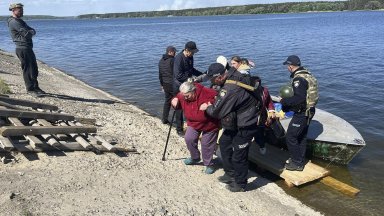 Евакуирани са общо 1775 души написа той в социалните мрежи
