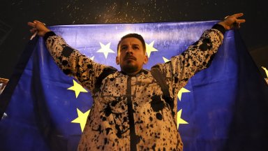 Въпреки нарастващите протести управляващата Грузинска мечта не смята да отстъпи