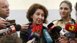 Гордана Силяновска се закле като президент, нарече страната "Македония"