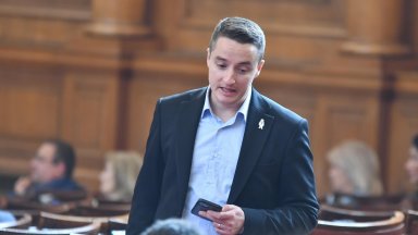 Това каза в депутатът от ПП ДБ и водач на листата