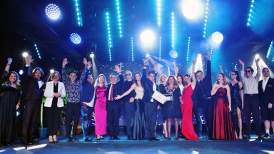 Бляскавата церемония за връчване на Наградите на Фондация "Стоян Камбарев" на 16 май по БНТ