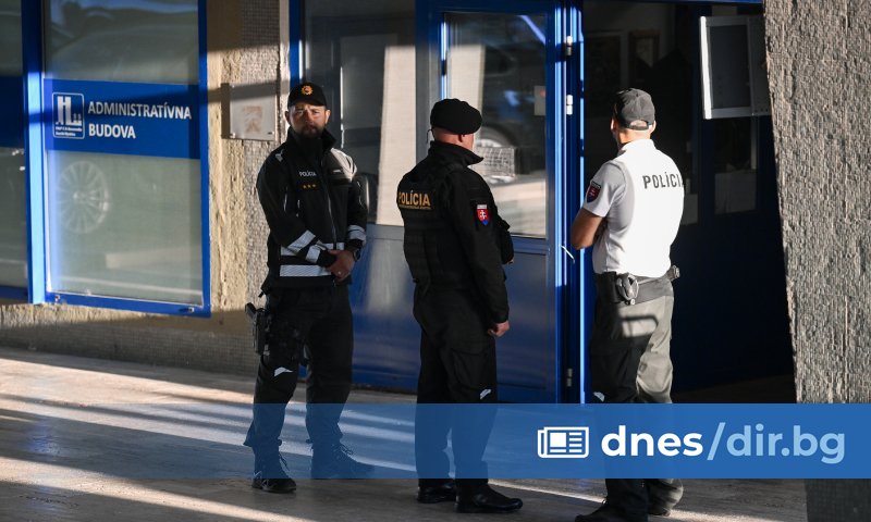 В изявление пред медиите, около 22:00 часа б.вр. Калиняк определи здравословното