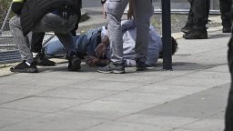Нападателят, прострелял Роберт Фицо, застава пред съда. Грози го доживотна присъда