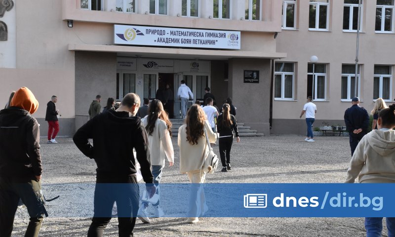 Преди няколко седмици МОН представи за обществено обсъждане промени в