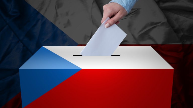 Евровотът в Чехия: Отбрана, миграция, индустрия и енергетика са важните теми за хората преди изборите за ЕП