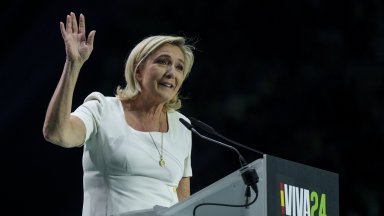 Крайнодесните се опитват да демонстрират общ фронт въпреки различията помежду