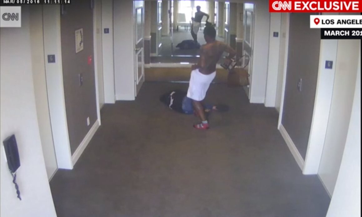 Стопкадър от побоя