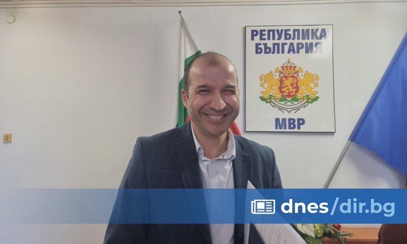 От вчера (20 май) е отстранен от длъжност заместник-директорът на