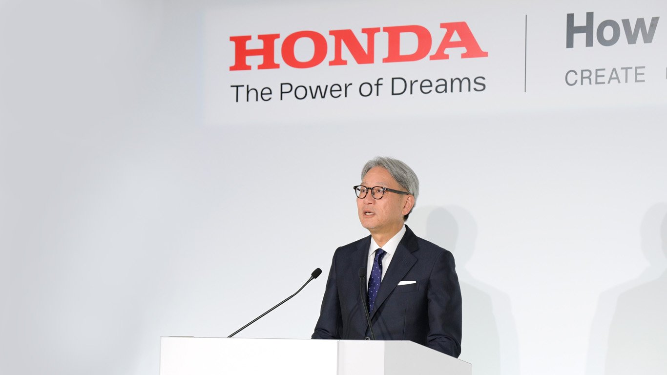Тошихиро Мибе, президент и главен изпълнителен директор на Honda Motor Co.