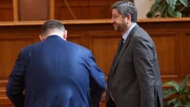 Христо Иванов: Пеевски се чувства употребен и измамен, че ще се измъкне от санкциите по "Магнитски"