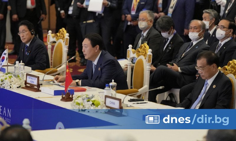 В неделя южнокорейският президент Юн Сук-йол ще проведе двустранни преговори