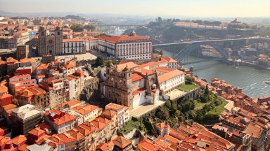 Порто е уникален, но често остава без туристи