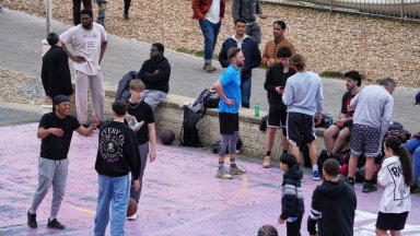 Сунак заяви че във Великобритания има поколения млади хора които