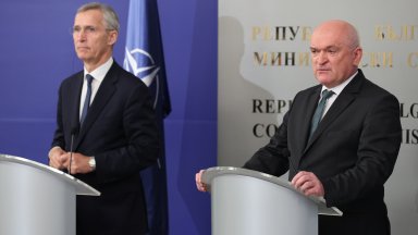 За мен това е типичен пример за хибридна атака и