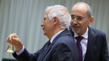 Но нашият ангажимент не може да се изчерпи само с