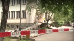 Четирима маскирани ограбиха кметството в Шивачево, стреляли по охранителя (видео)