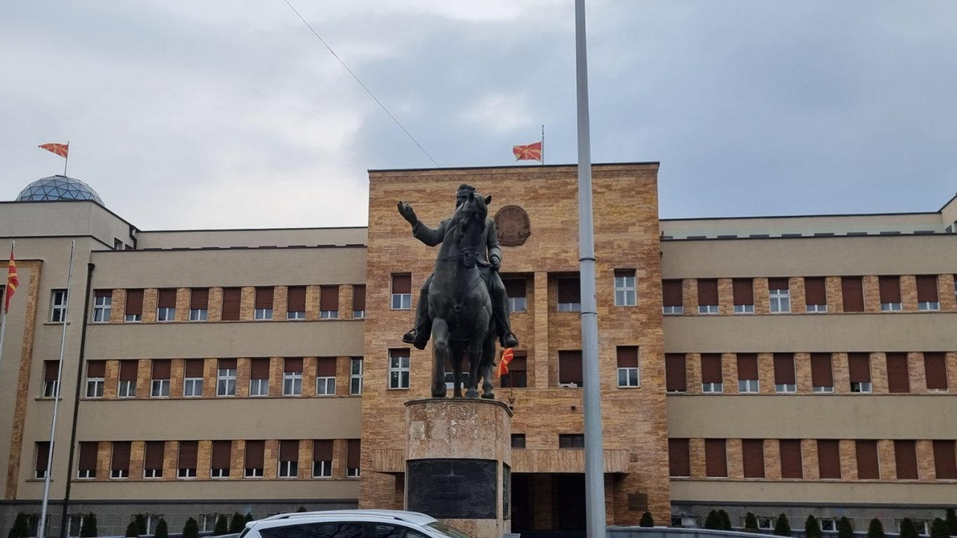 Шефът на парламента в РСМ: Наш ангажимент и предизвикателство е променим конституцията