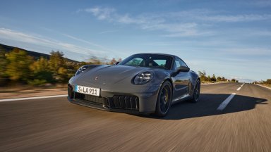 Porsche 911 стана още по-бързо с уникална хибридна система T-Hybrid