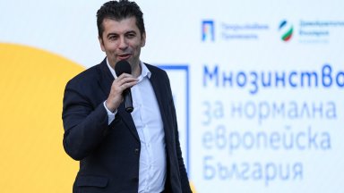 Съпредседателят на ПП Кирил Петков определи Площад 14 като зона