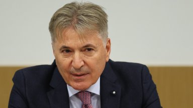Министърът на икономиката поиска оставките на цялата управа на „Ел Би Булгарикум“
