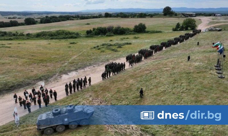 Снимка: МО Участва и личен състав с летателна техника за