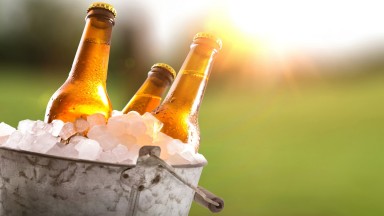 В чест на лятото: Как да изстудим бирата по най-бързия начин