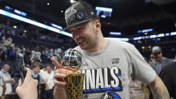 13 години след Новицки: Далас отново е на финалите в НБА