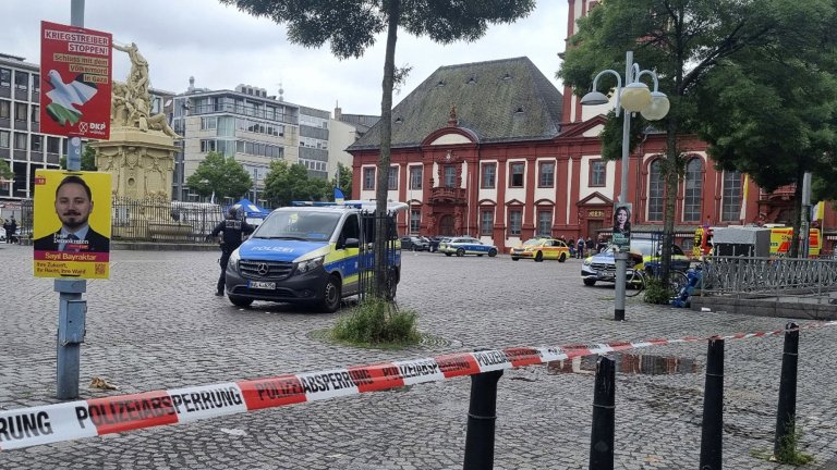Ден след атаката с нож в Манхайм: Стрелба в германския град Хаген, нападателят се издирва