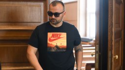 Болен заседател отложи делото срещу дрогирания Димитър с поршето, убил французин на пътя