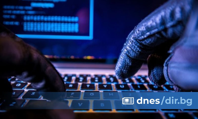 L'ordinateur portable du hacker « Kyulev » s'est envolé par la fenêtre devant le GDBOP avant l'arrestation L'ordinateur portable du hacker « Kyulev » s'est envolé par la fenêtre devant le GDBOP avant l'arrestation