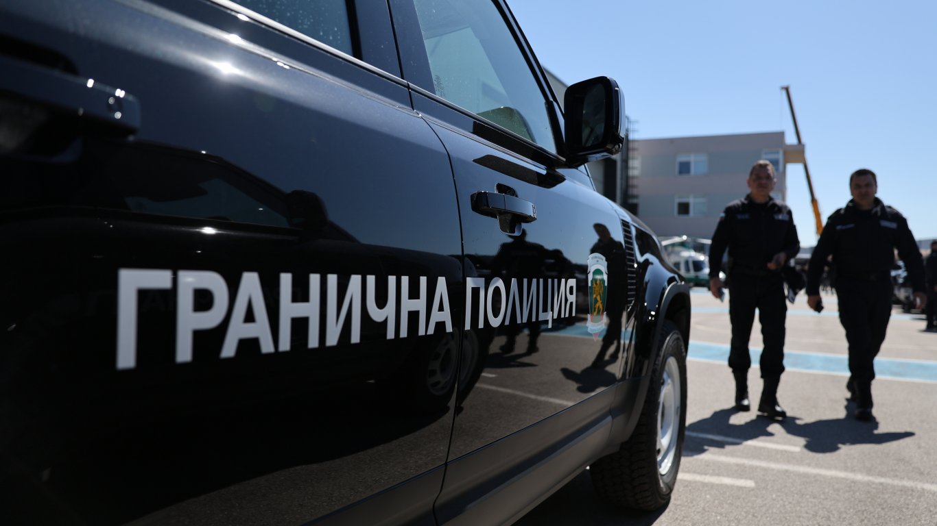 В координация с Европол разбихме канал за мигранти от Турция към ЕС