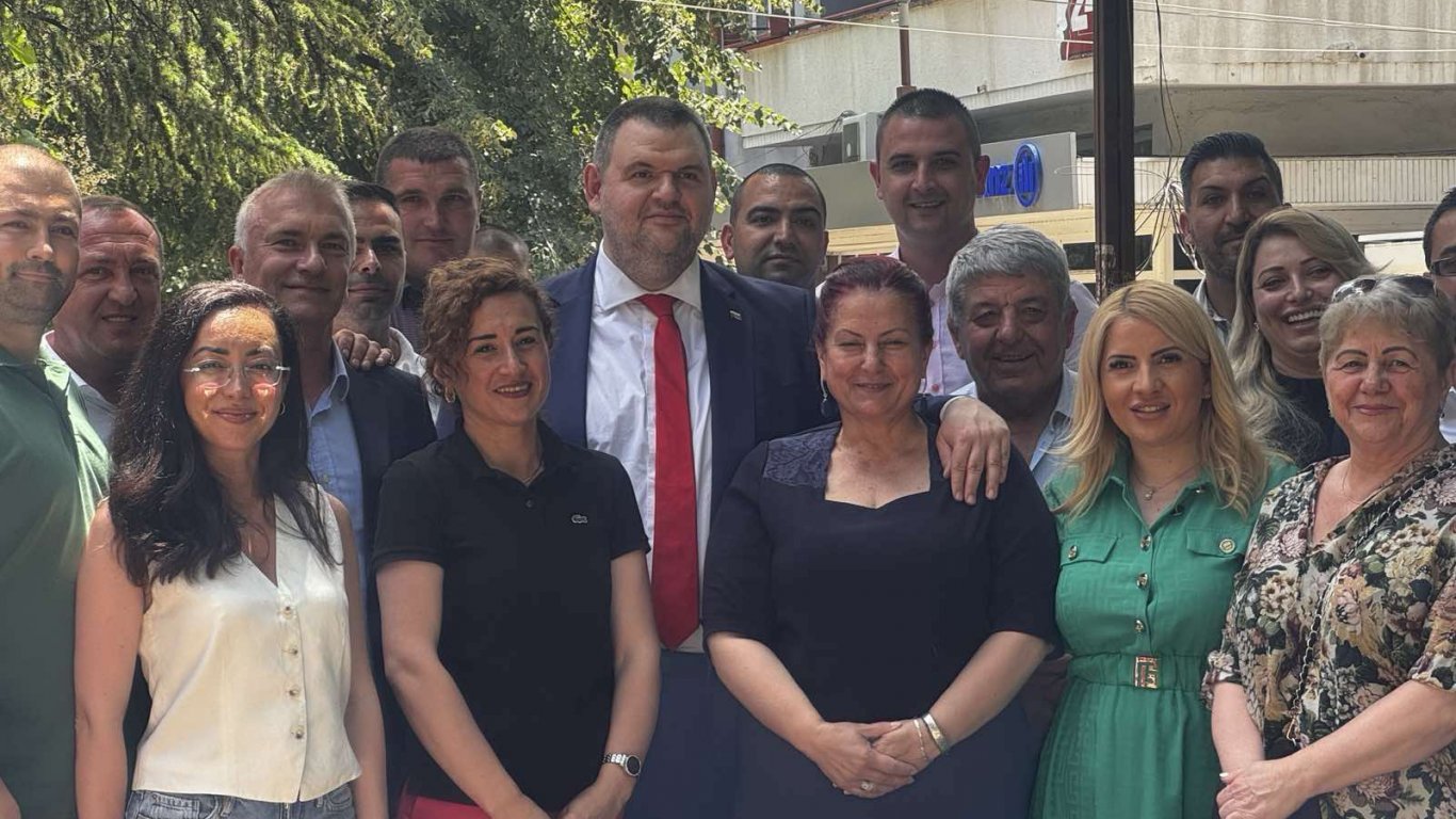 Делян Пеевски, председател на ДПС, посети Търговище